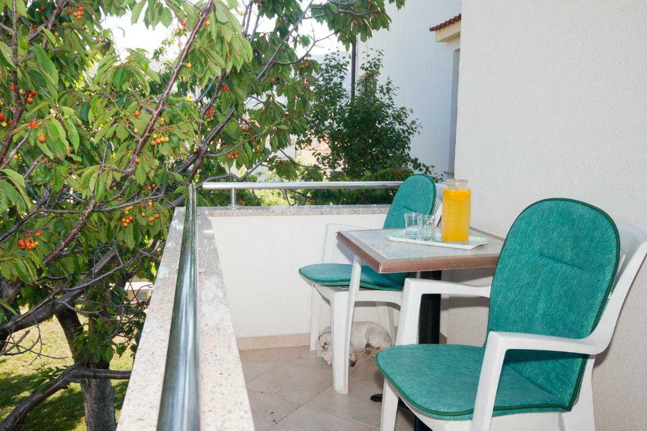 Apartment Zvone Baška Kültér fotó